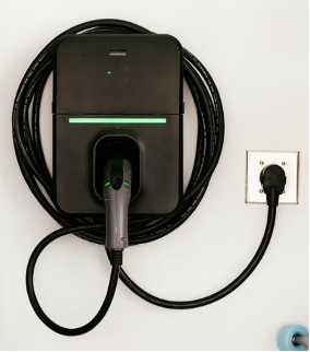 plug_in_type_wall_connector.jpeg